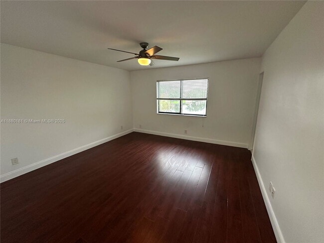 Building Photo - 2761 SW 58th Manor