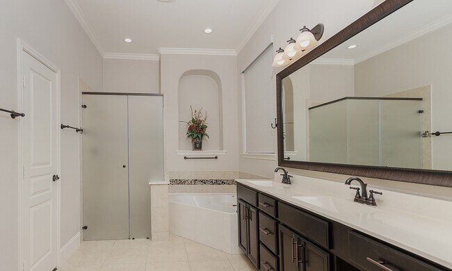 Building Photo - 19622 Juniper Breeze Ln