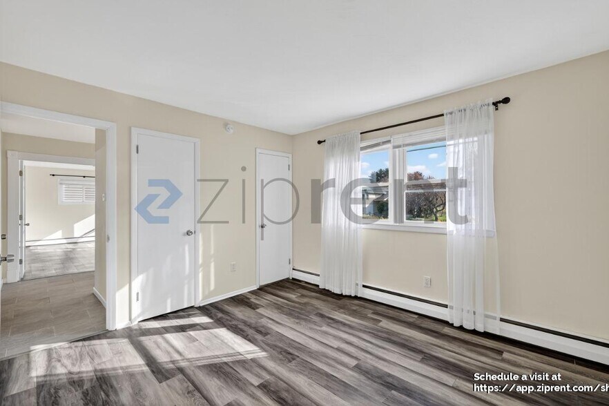 Building Photo - 68 Lyman Rd