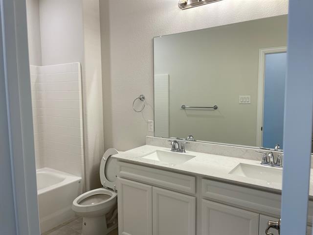 Building Photo - 5409 Pagewood Dr