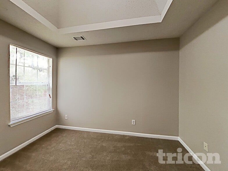 Building Photo - 5849 Black Top Way