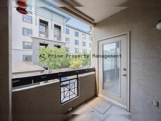 Building Photo - 435 W Rio Salado Pkwy