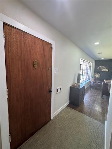 Building Photo - 2622 Wynnewood Dr
