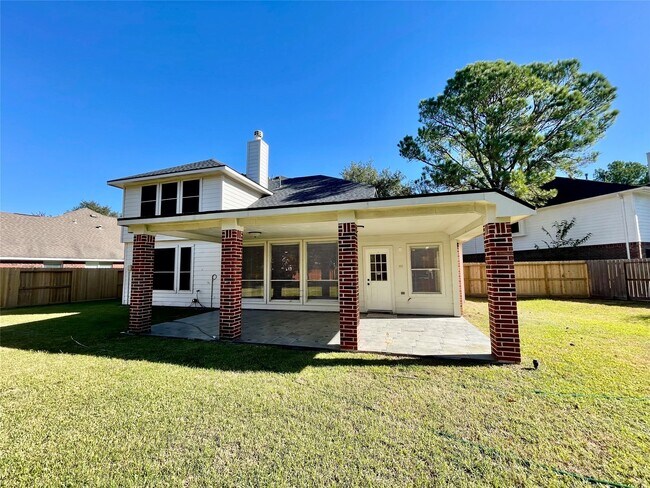 Building Photo - 16507 Shady Canyon Ct