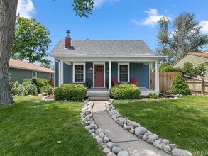 Building Photo - Charming 2 Bed 2 Bath house with Basement flex room in the heart of Englewood!