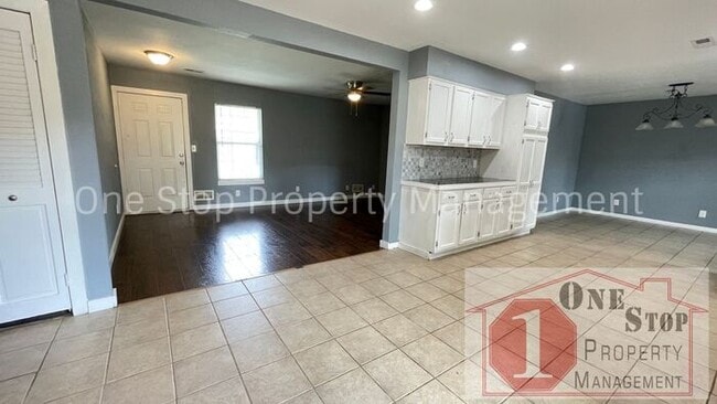 Building Photo - Updated 4 Bedroom, 2 Bath home in South Ka...
