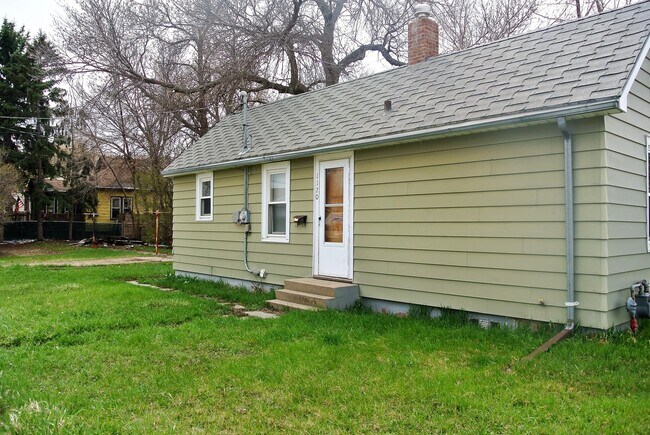 Building Photo - House- NE