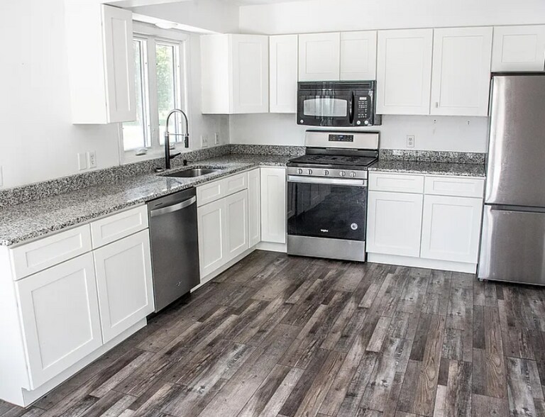 Building Photo - 36388 Golfview Ridge Way