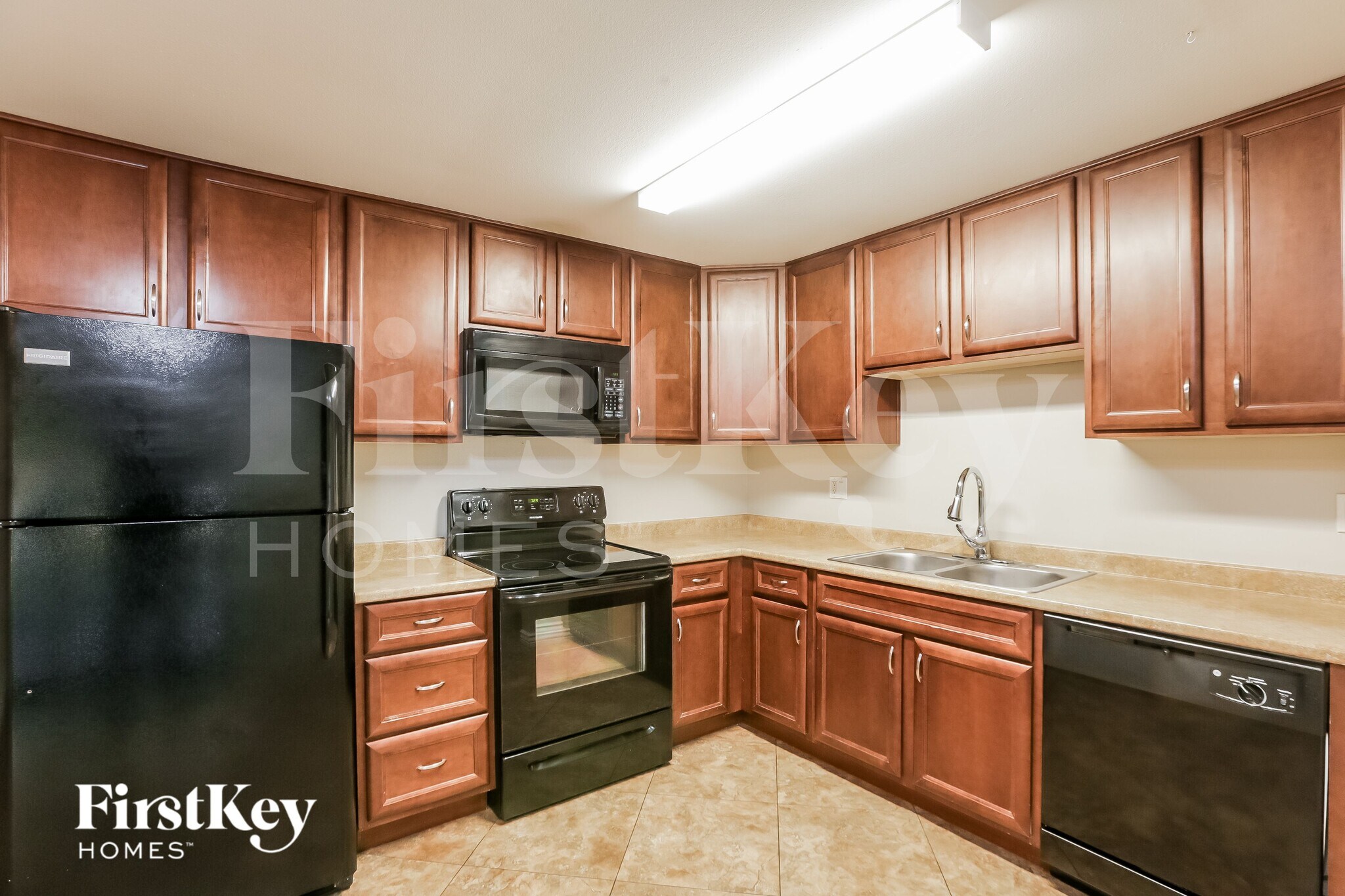 Building Photo - 13032 N 37th Way