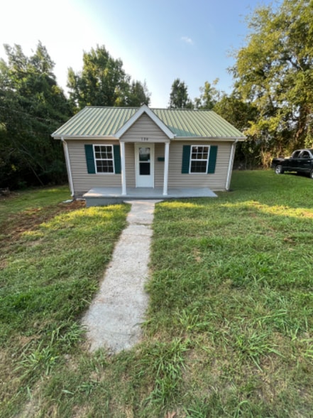 Building Photo - 124 Walton Ave