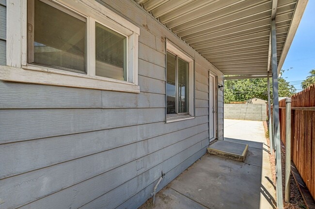 Building Photo - Bridger Ave.