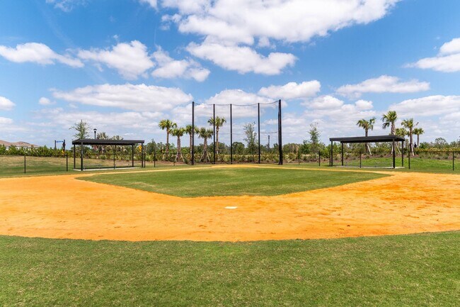 Building Photo - Available April 2026 - Turn Key Furnished 3 Bed, 2 Bath Home in Star Farms - MUST BE SEEN!