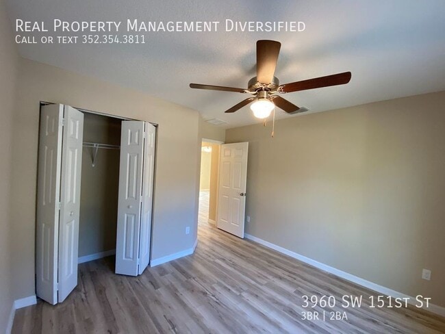 Building Photo - 3960 SW 151st St