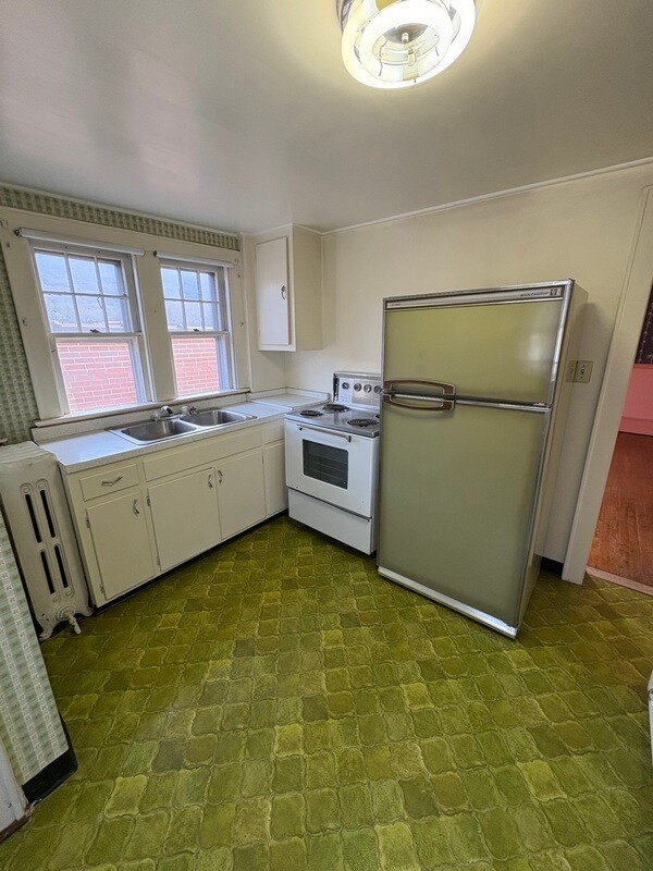 Building Photo - 1701 Jefferson St