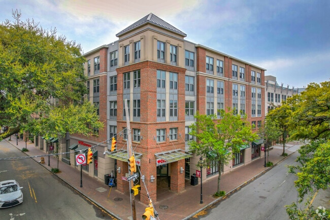 Building Photo - George Street Apartments