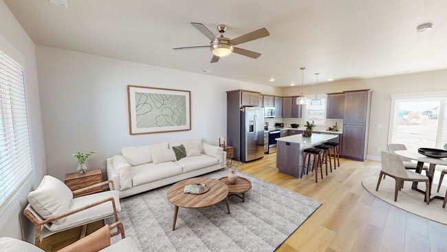 Primary Photo - Gilbert 3 Bedroom Townhouse Available Augu...