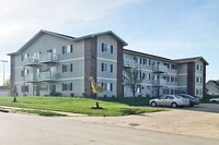 Building Photo - Madison Heights