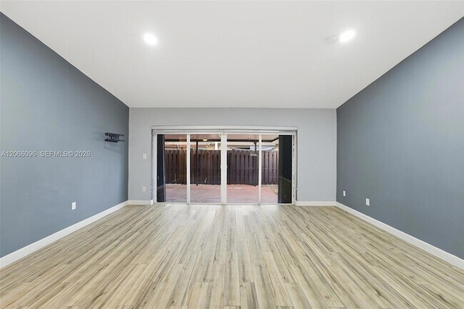 Building Photo - 11601 SW 123rd Ave