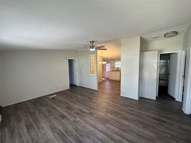 Building Photo - 16506 Leafy Meadow Dr