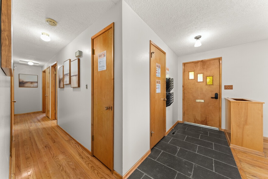 Building Photo - 6532 N Drumheller St