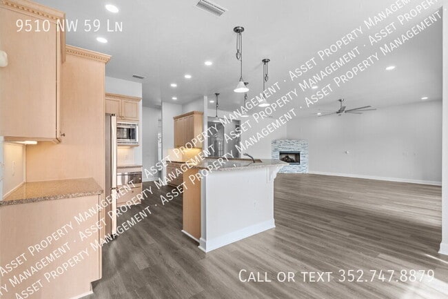 Building Photo - 9510 NW 59 Ln