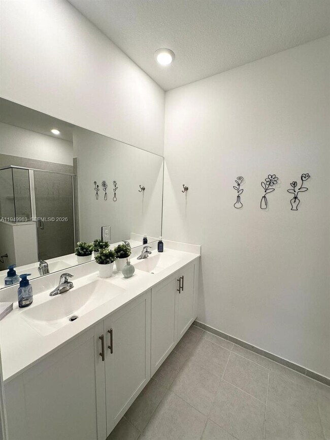 Building Photo - 13403 SW 287th Ter