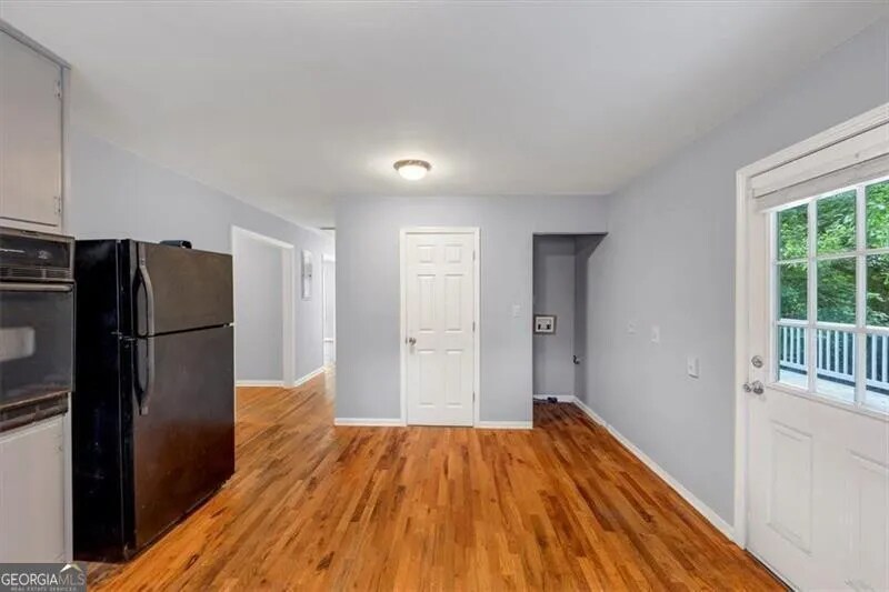 Building Photo - 1677 Wayland Cir NE