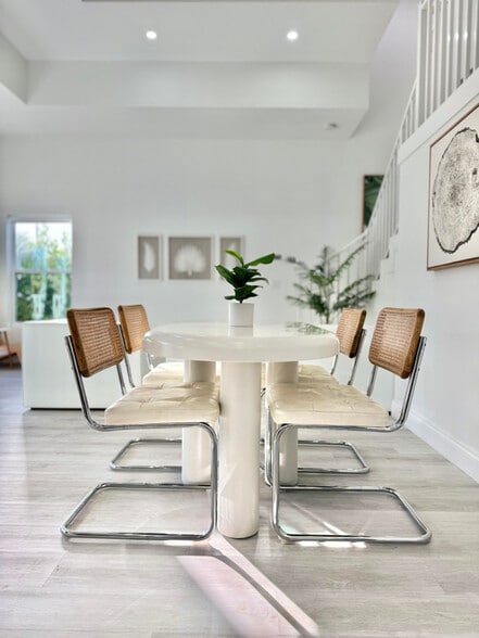 Building Photo - 3204 Karen Dr