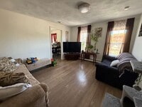 Building Photo - 642-648 Eastern Ave