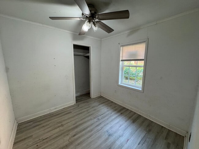 Building Photo - Beautiful 4 Bedroom Home in North Shreveport