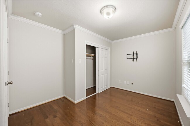 Building Photo - 6363 Fairdale Ln