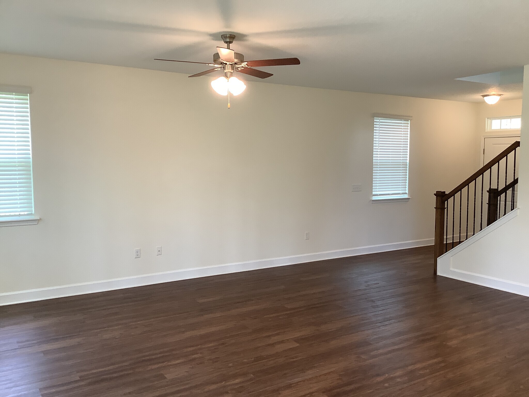 Building Photo - 8668 Highfield Ave