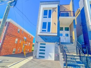 Building Photo - 49 Rocco St