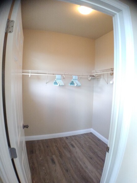 Building Photo - 4800 Westlake Pky