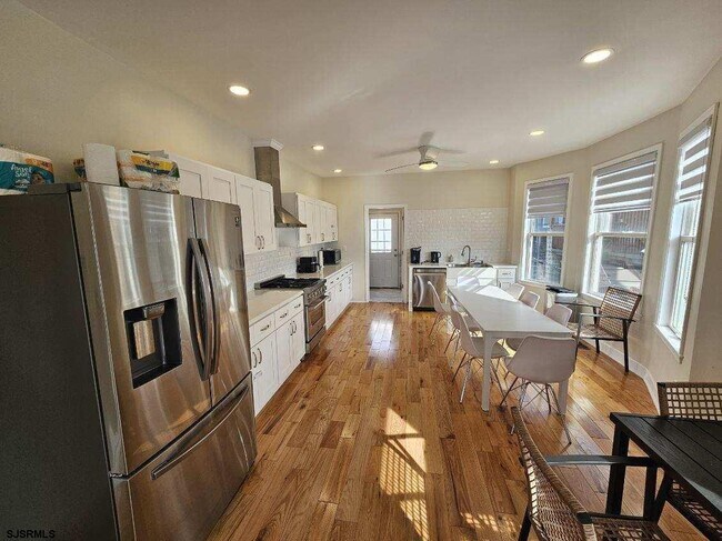 Building Photo - 27 S Little Rock Ave