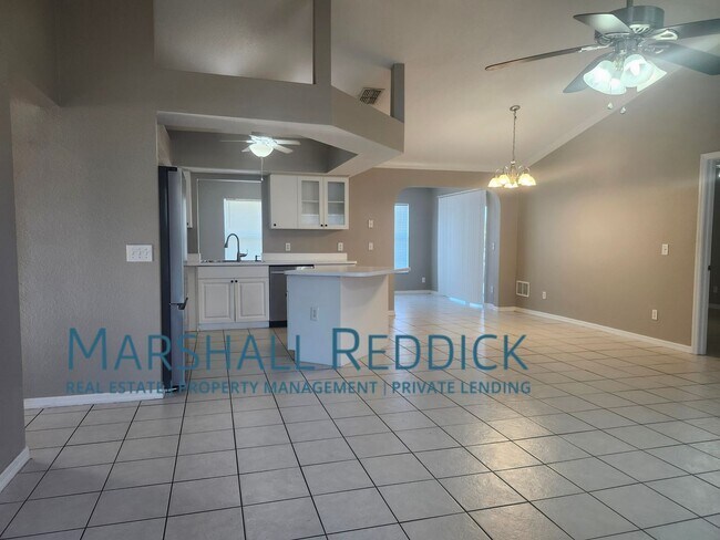 Building Photo - 3 BED 2 BATH SINGLE FAMILY HOME ON FRESH WATER CANAL WITH DOCK