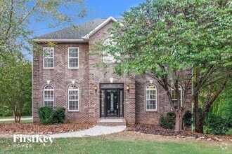 Building Photo - 6590 Lake Dale Way