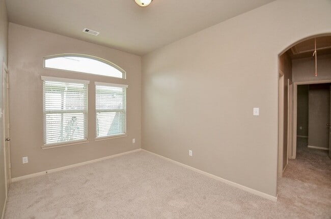 Building Photo - 5205 Kendall Glen Ct