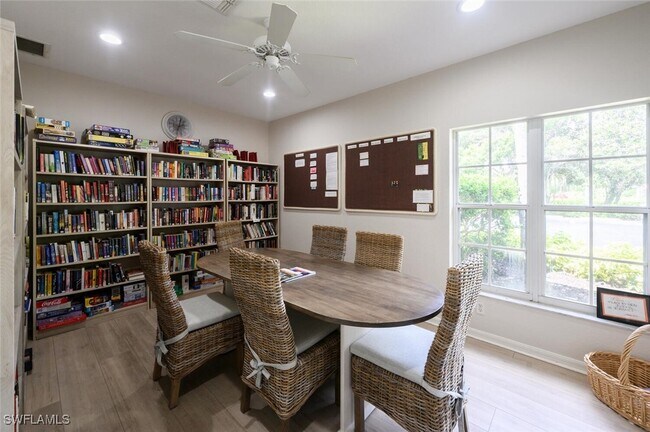 Building Photo - 2506 Orchid Bay Dr