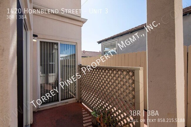 Building Photo - 1420 Hornblend St