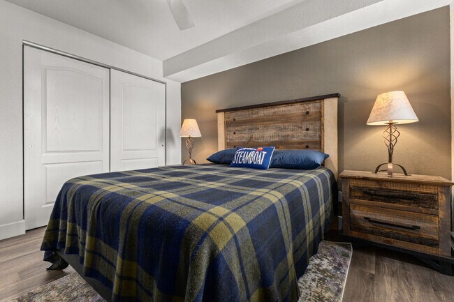 Building Photo - 3377 Sunburst Ct