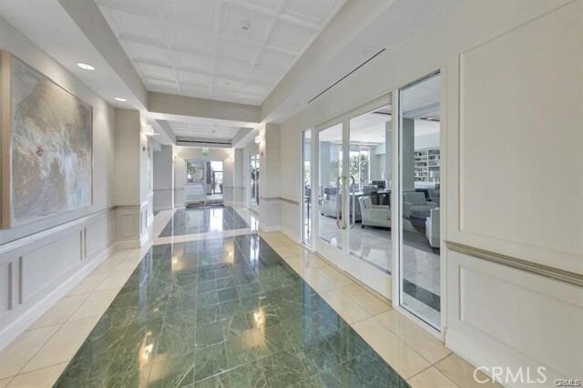 Building Photo - 850 E Ocean Blvd
