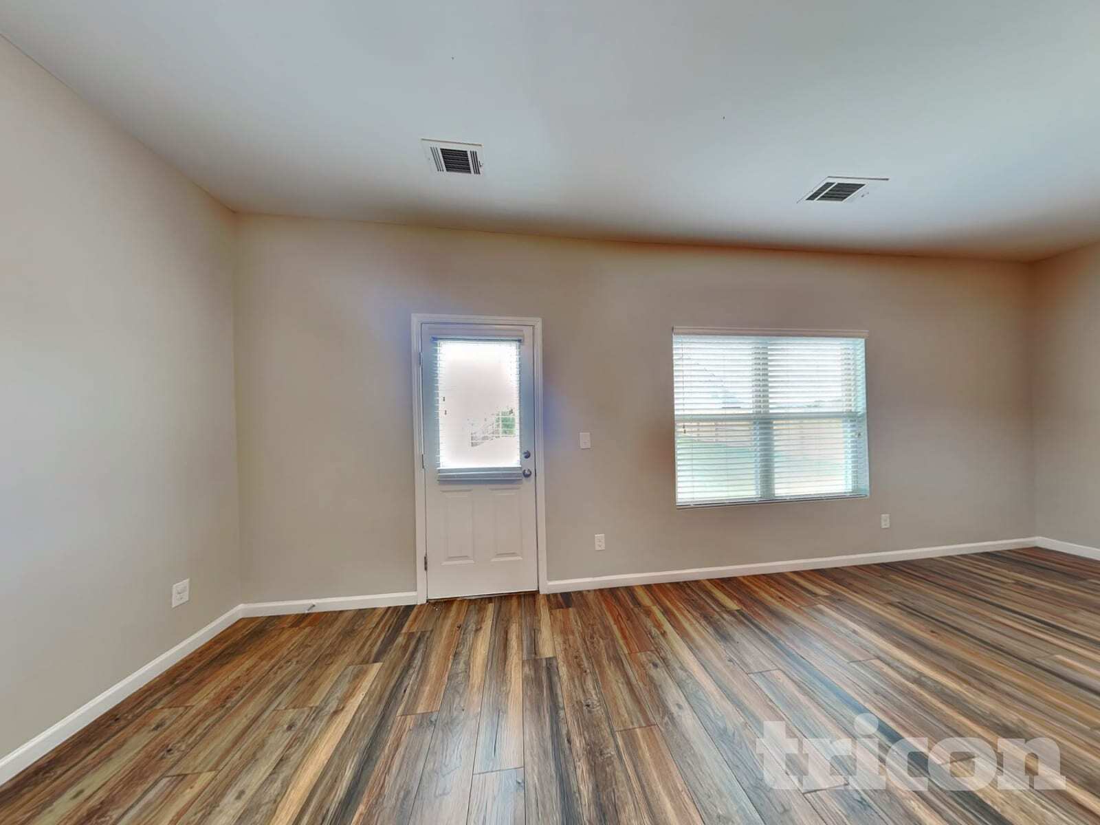 Building Photo - 731 Independence Ave