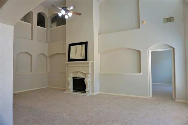 Building Photo - 8123 Buffalo Springs Ct