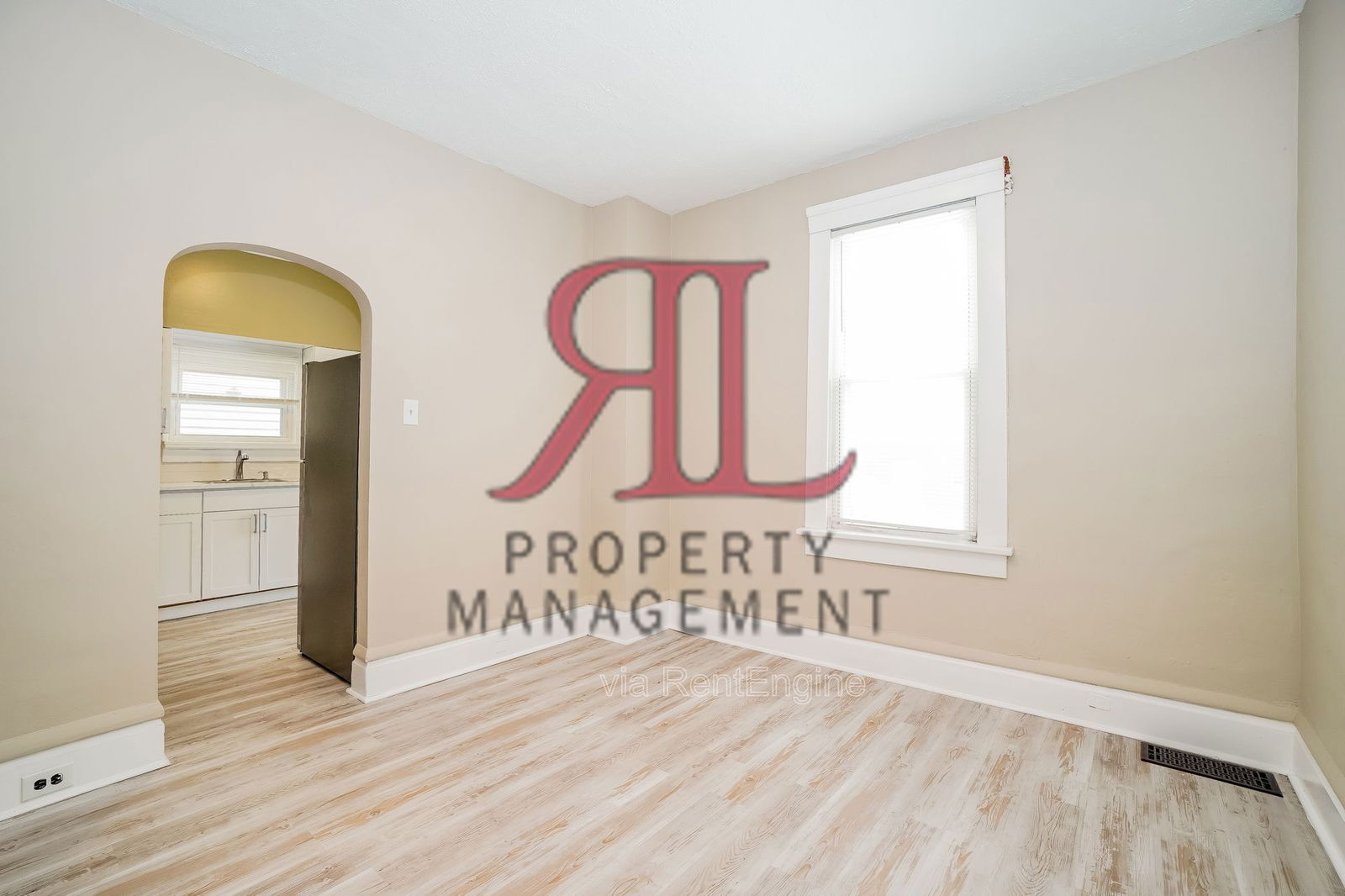 Building Photo - 550 Hanford St