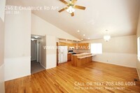 Building Photo - Large Apartment with Gorgeous Vaulted Ceil...