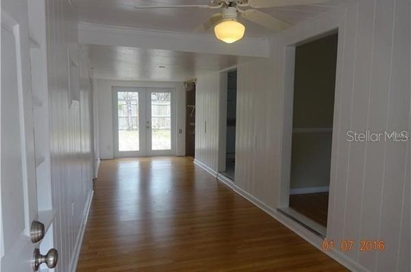 Building Photo - 3213 W Hartnett Ave