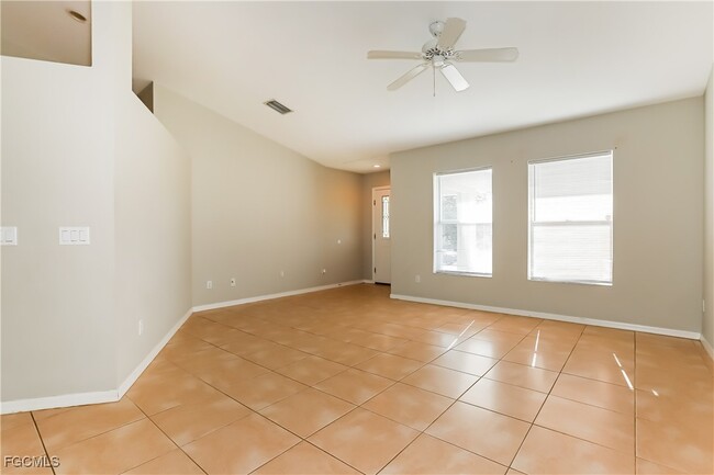 Building Photo - 5840 Regent Rd