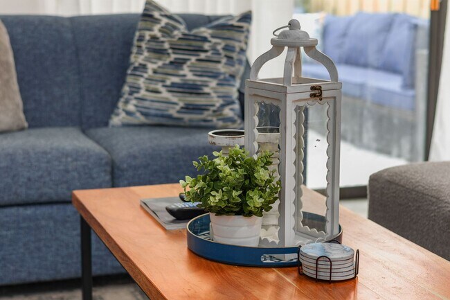 Building Photo - All Inclusive Seasonal Rental Available October 1st, 2025-March 31st 2026!