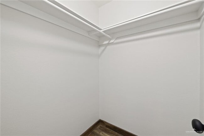 Building Photo - 1815 W Adelita St